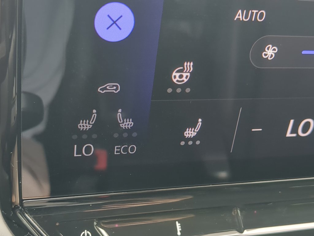 Certified 2022 Volkswagen ID.4 Pro S RWD image 26