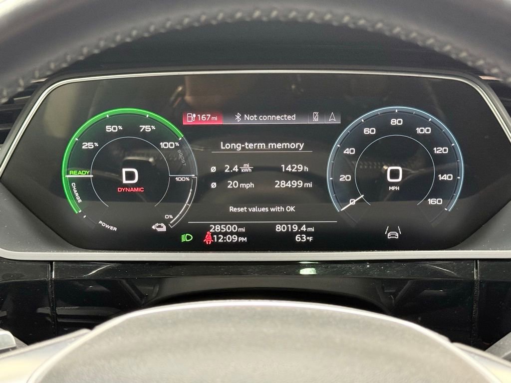 Used 2021 Audi e-tron Premium w/ Convenience Plus Package image 24