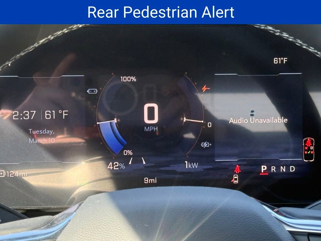 New 2026 Chevrolet Equinox EV LT AWD/4WD image 17