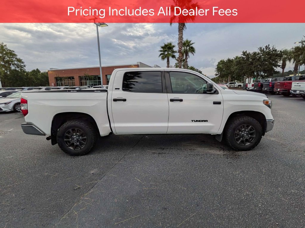 Used 2021 Toyota Tundra SR5 w/ SR5 Upgrade Package AWD/4WD image 4