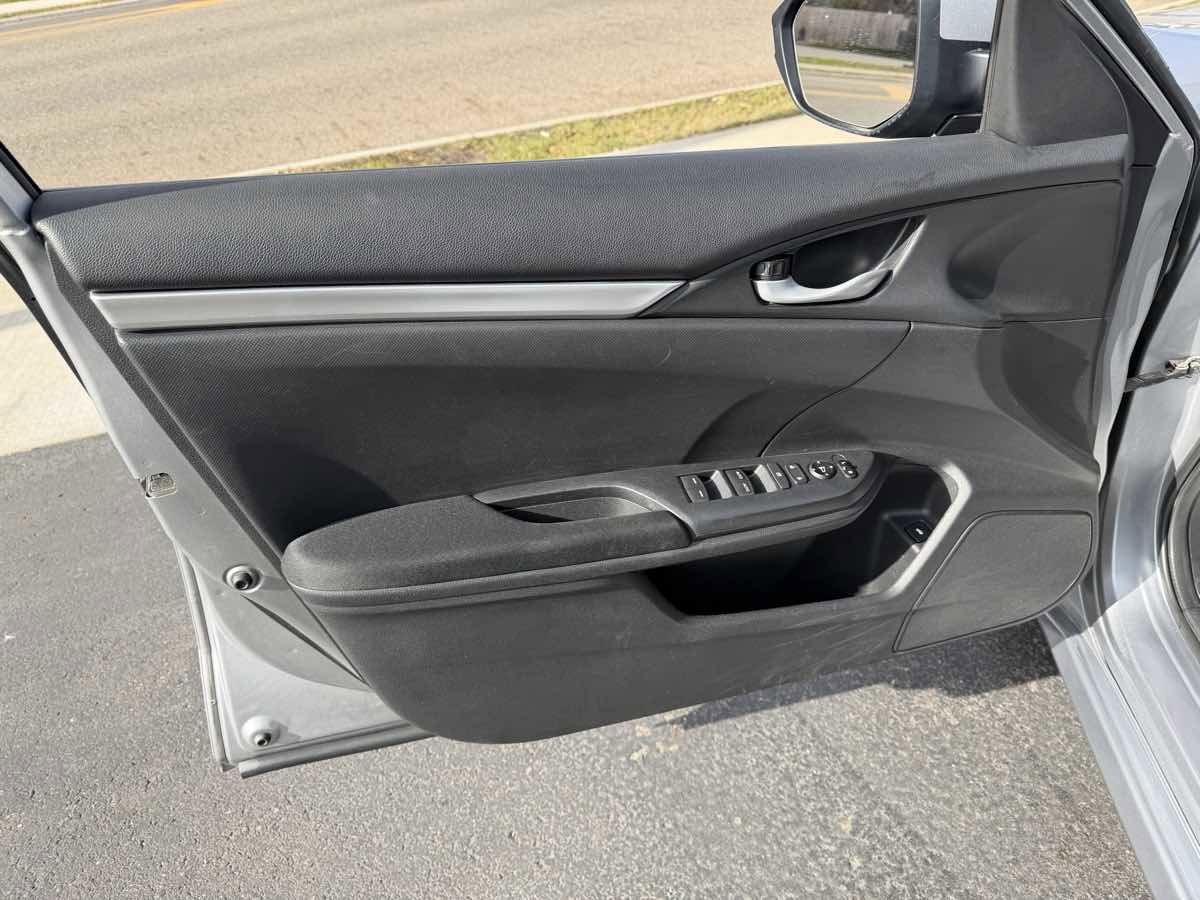 Used 2018 Honda Civic LX image 10