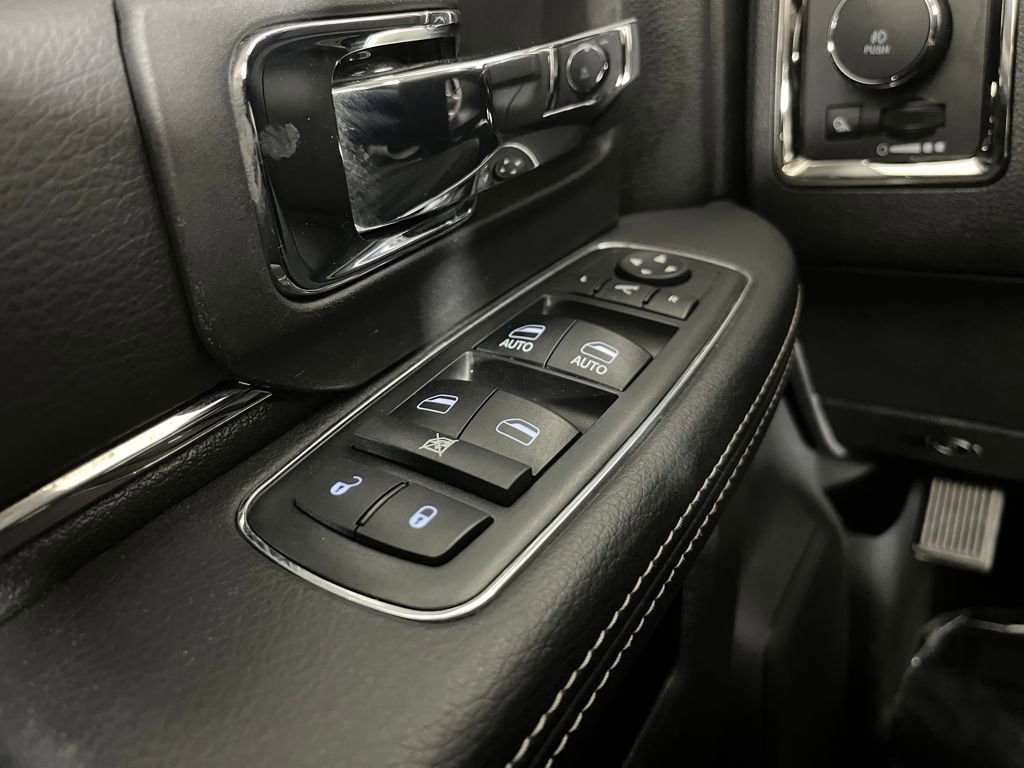 Used 2018 RAM 2500 Laramie w/ Sport Appearance Group image 27