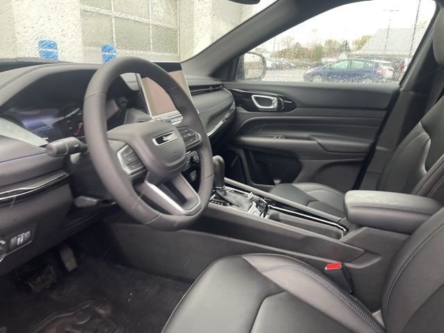 New 2026 Jeep Compass Limited AWD/4WD image 14