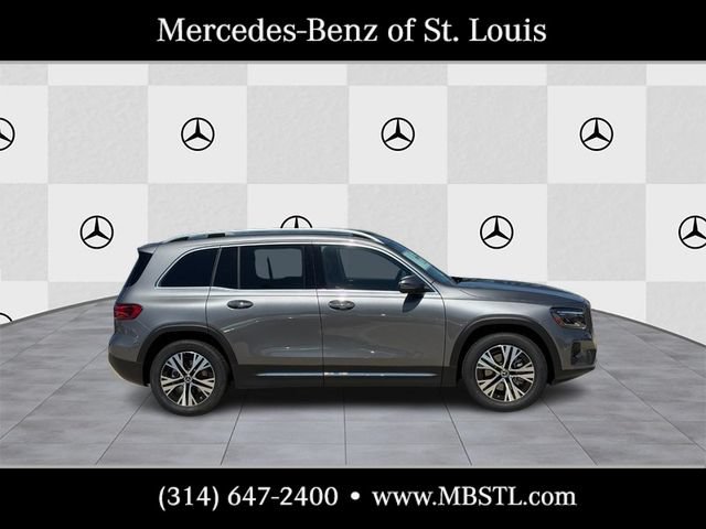 New 2026 Mercedes-Benz GLB 250 4MATIC image 2