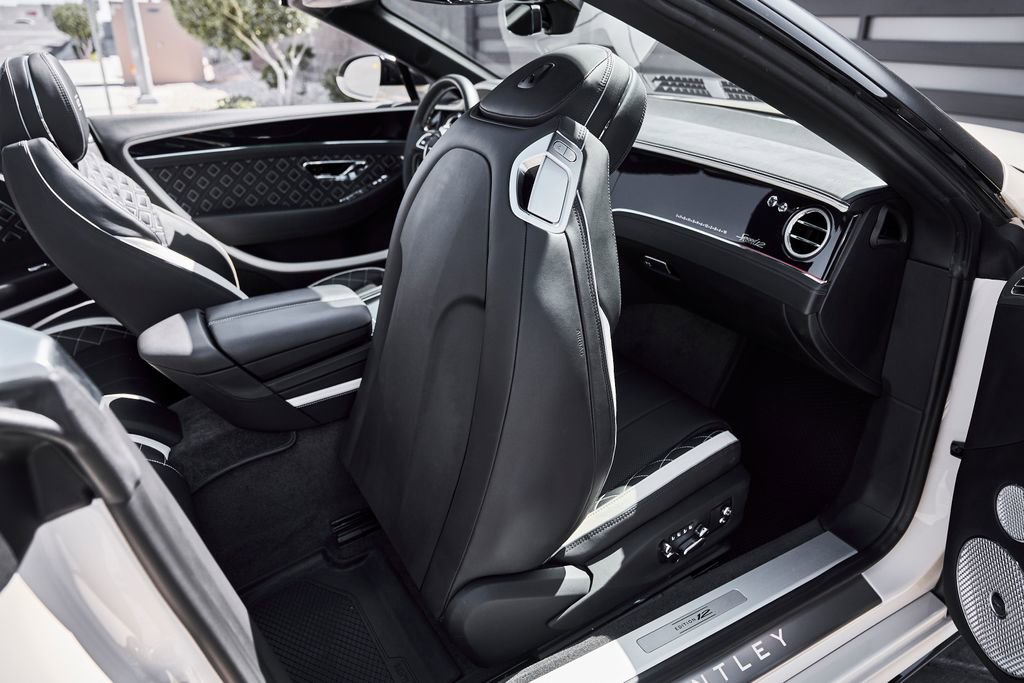 Used 2024 Bentley Continental GT Speed AWD/4WD image 44