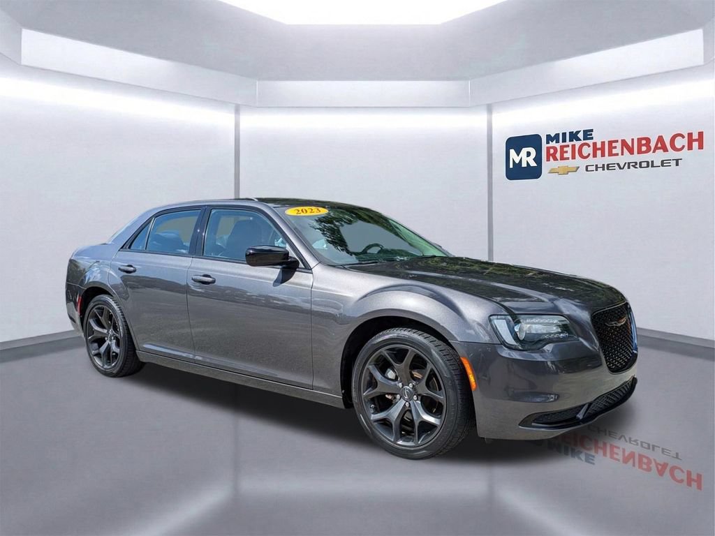 Used 2023 Chrysler 300 Touring w/ Sport Appearance Package RWD image 1