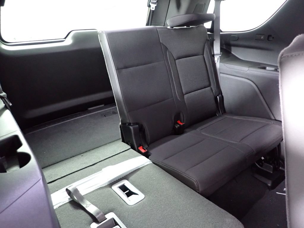 New 2026 Chevrolet Tahoe LS w/ LS Custom Edition AWD/4WD image 35