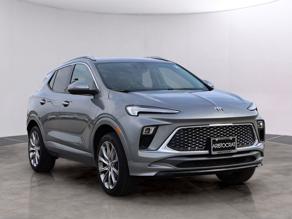 Used 2025 Buick Encore GX Avenir w/ Avenir Convenience Package image 3