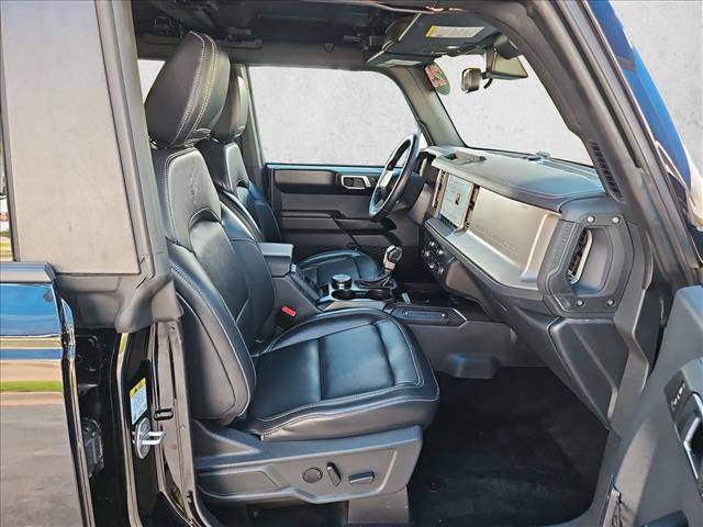 Used 2025 Ford Bronco Outer Banks AWD/4WD image 21