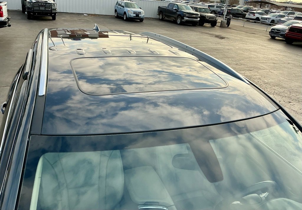 Used 2021 Buick Enclave Essence w/ Sound and Sites Package image 12