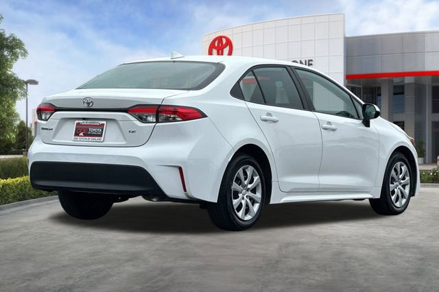 Certified 2024 Toyota Corolla LE image 5