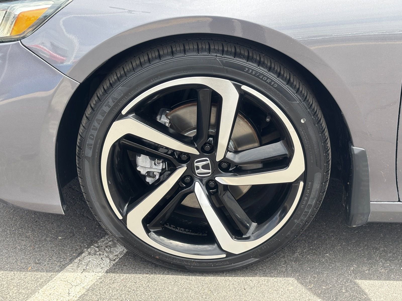 Used 2020 Honda Accord Sport image 11