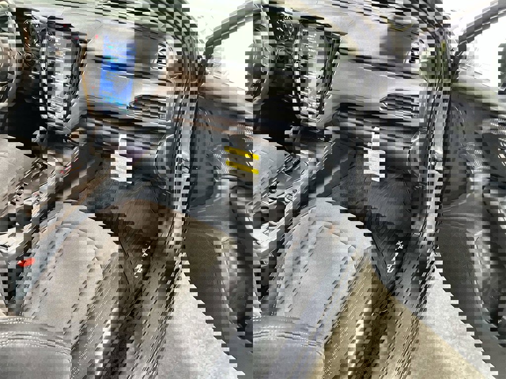 Used 2025 Subaru Crosstrek 2.0i Premium image 28