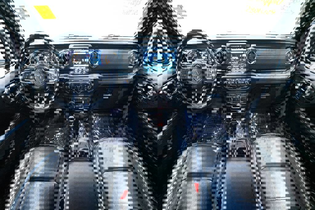 Used 2021 Jeep Gladiator Overland w/ Popular Equipment Package image 16