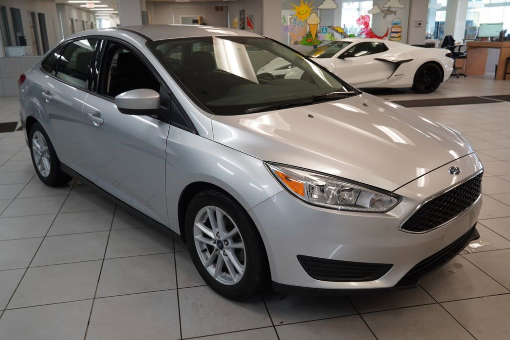 Used 2018 Ford Focus SE FWD image 13