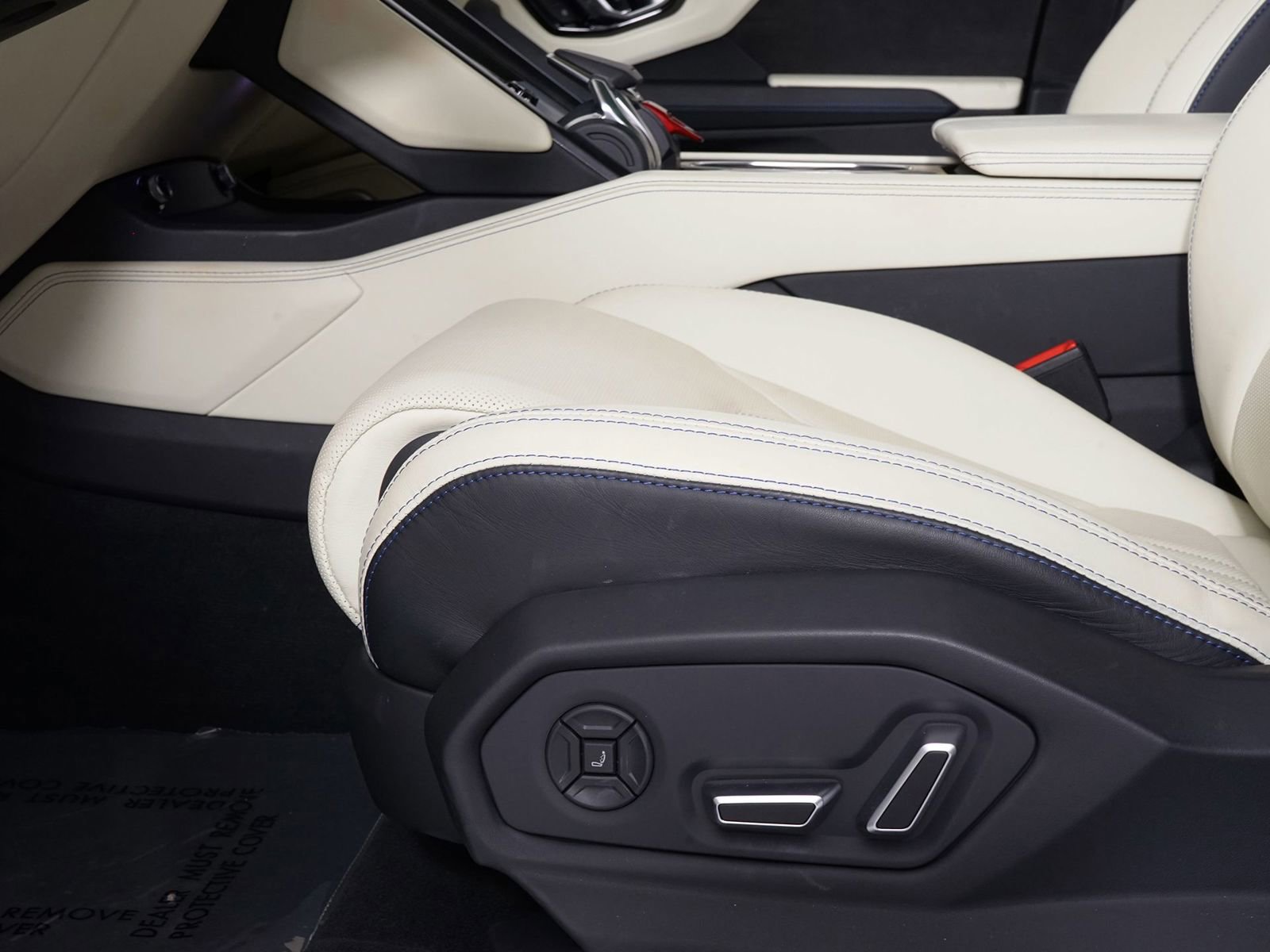 Used 2024 Lamborghini Urus S image 24