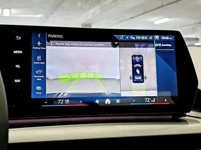 Certified 2025 BMW 228i xDrive w/ Premium Package AWD/4WD image 15