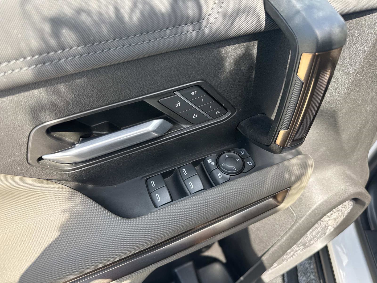 Used 2024 GMC Hummer EV 3X w/ Battery Pack, 24 Module Pack AWD/4WD image 18