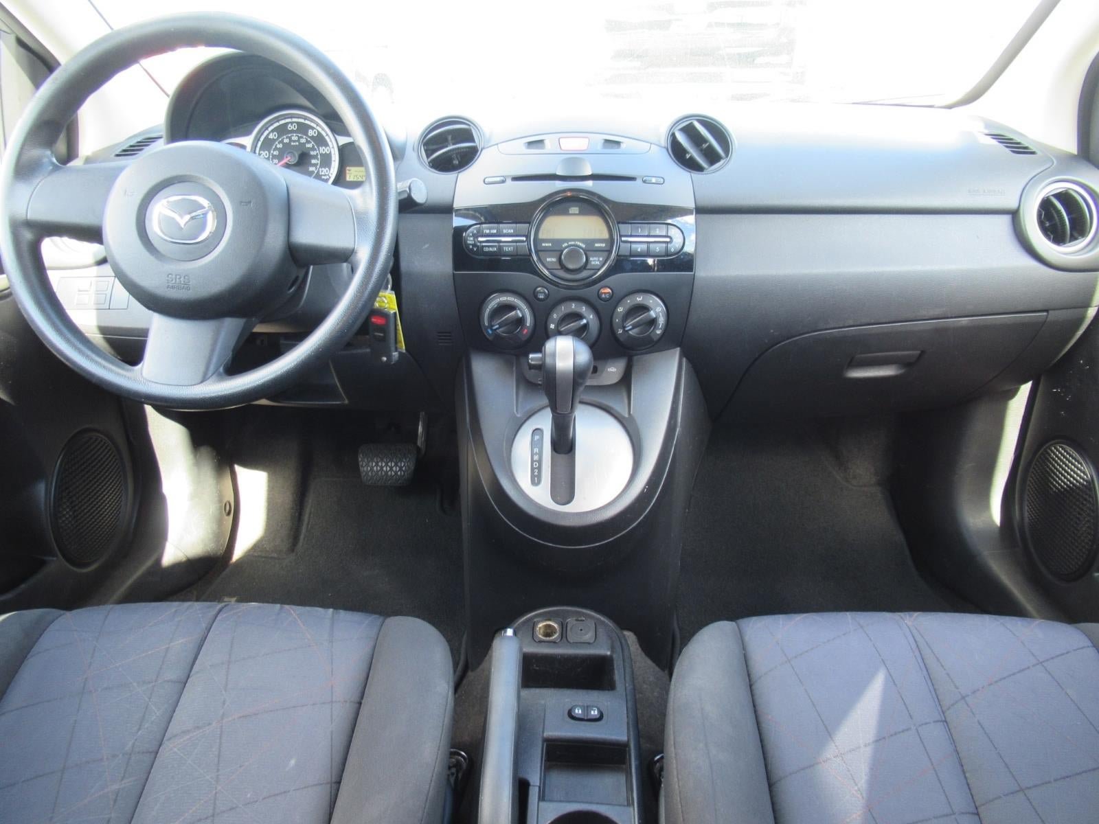 Used 2011 MAZDA MAZDA2 Sport FWD image 12