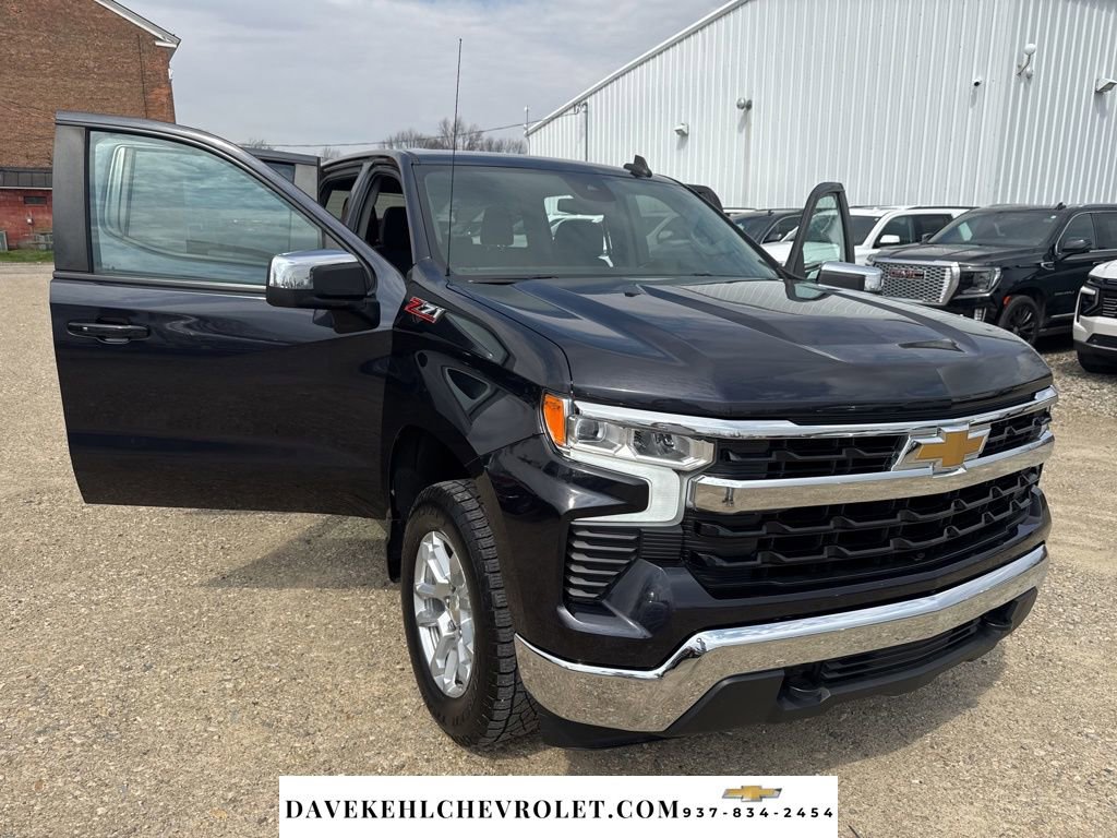 Used 2022 Chevrolet Silverado 1500 LT image 39
