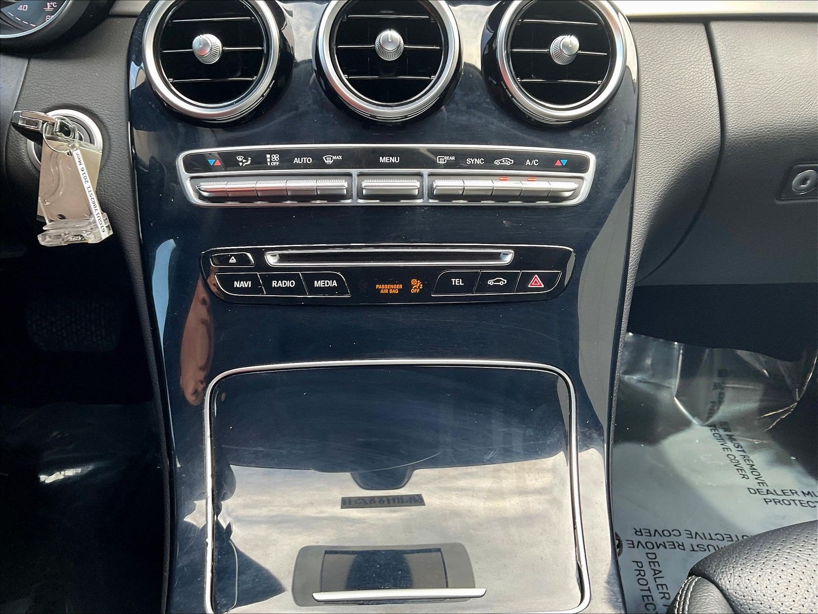 Used 2016 Mercedes-Benz C 300 Sedan image 15