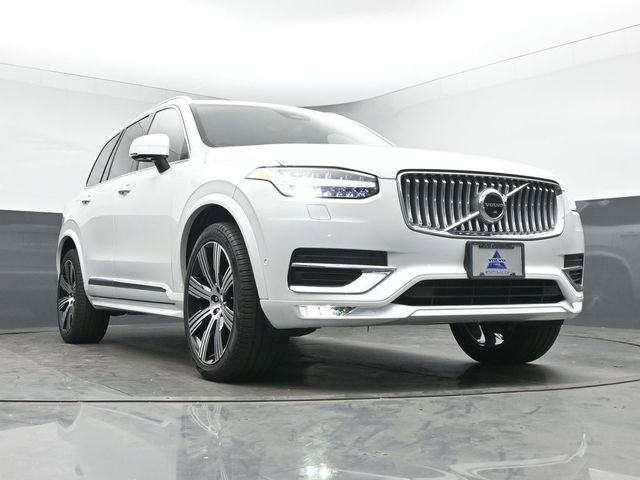 Used 2023 Volvo XC90 B6 Ultimate image 40