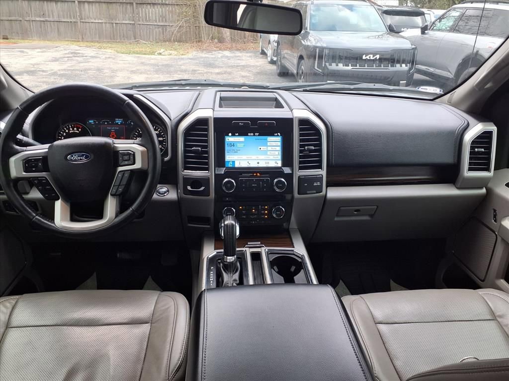 Used 2017 Ford F150 Lariat image 3