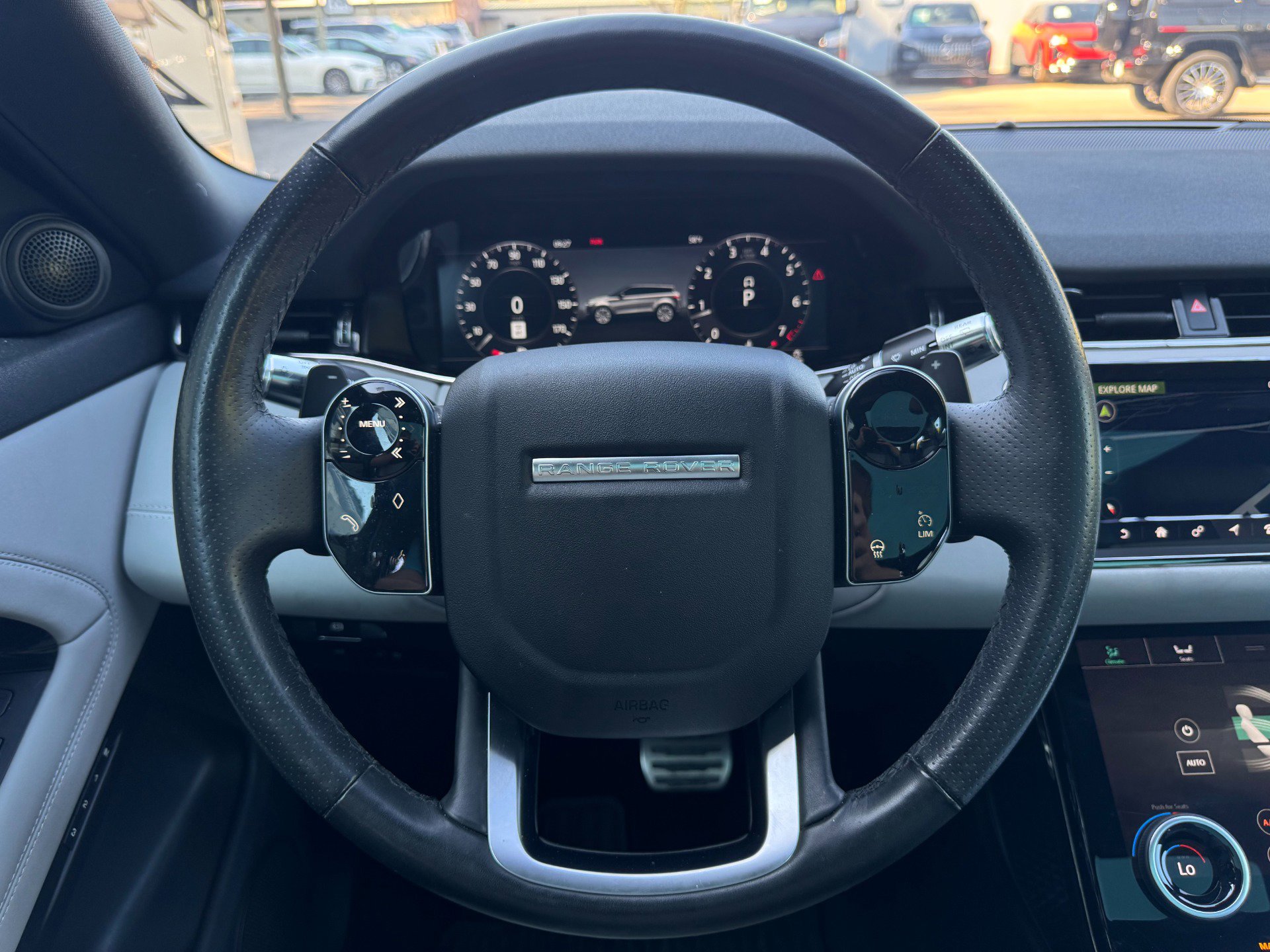 Used 2020 Land Rover Range Rover Evoque R-Dynamic SE image 63