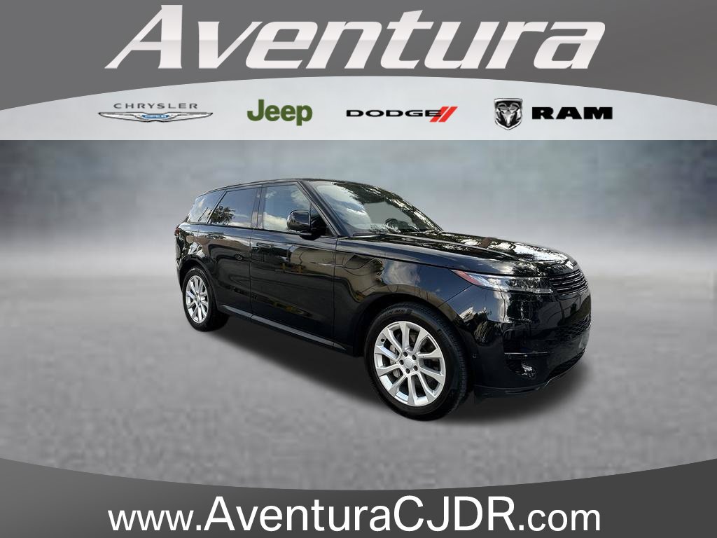 Used 2025 Land Rover Range Rover Sport SE
