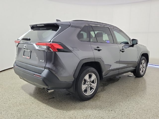 Used 2024 Toyota RAV4 XLE w/ Convenience Package FWD image 5