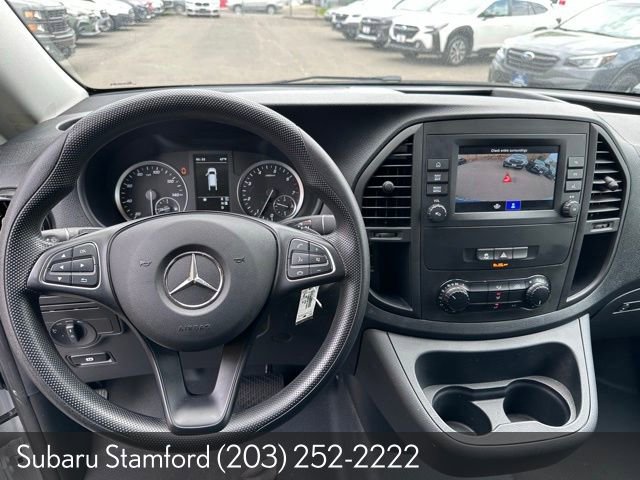 Used 2023 Mercedes-Benz Metris image 11