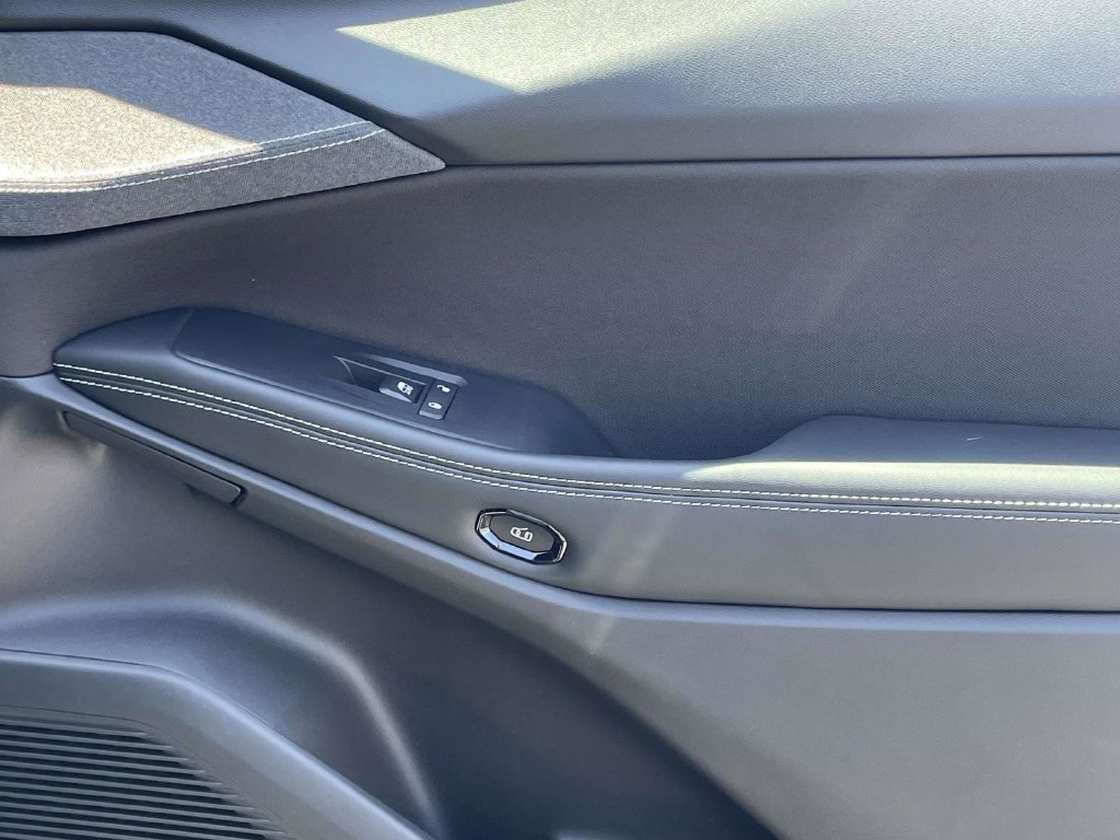 New 2026 Jeep Cherokee Laredo AWD/4WD image 17