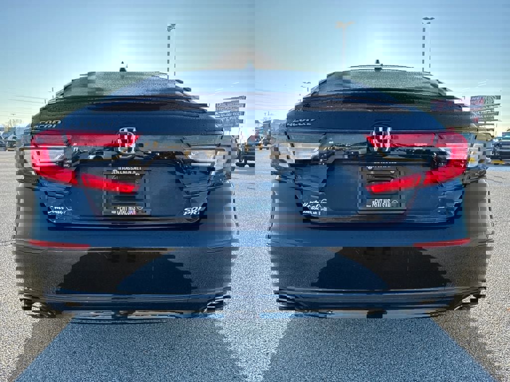 Used 2020 Honda Accord Sport image 5