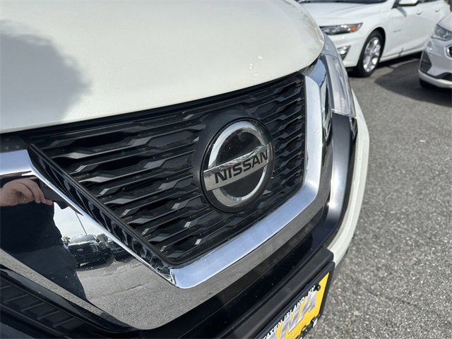 Used 2019 Nissan Rogue SV w/ Premium Package image 10