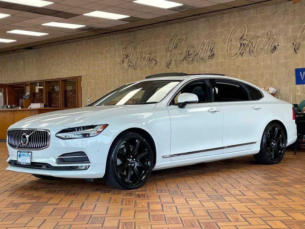 Used 2018 Volvo S90 T6 Inscription w/ Convenience Package image 4