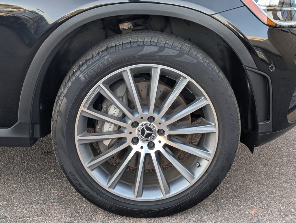 Used 2022 Mercedes-Benz GLC 300 4MATIC image 10