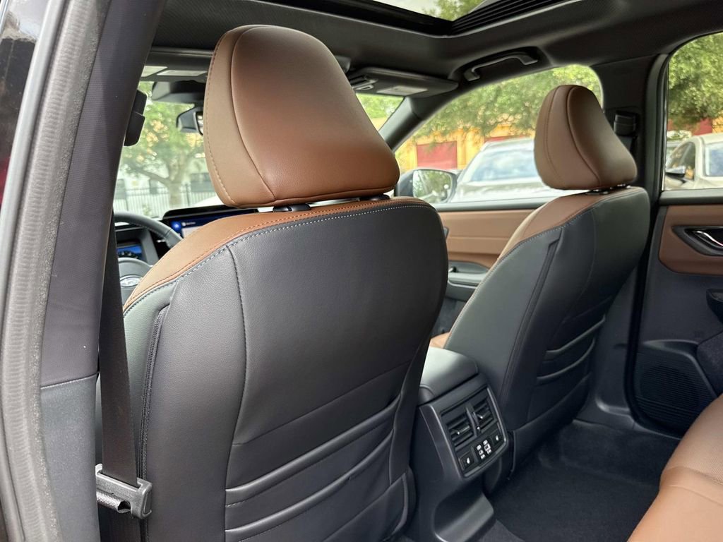 New 2026 Subaru Outback Touring XT AWD/4WD image 12