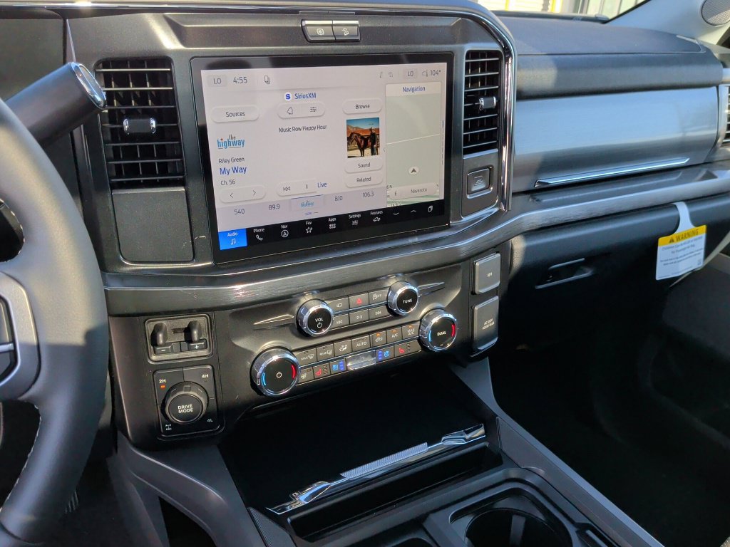 New 2027 Ford F250 Lariat w/ Black Appearance Package AWD/4WD image 23