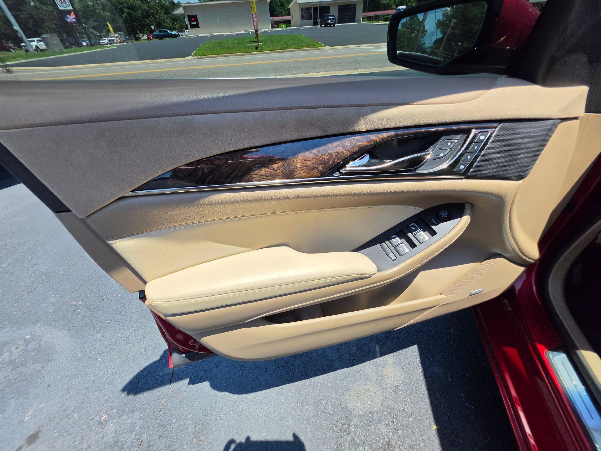 Used 2014 Cadillac CTS Luxury RWD image 15
