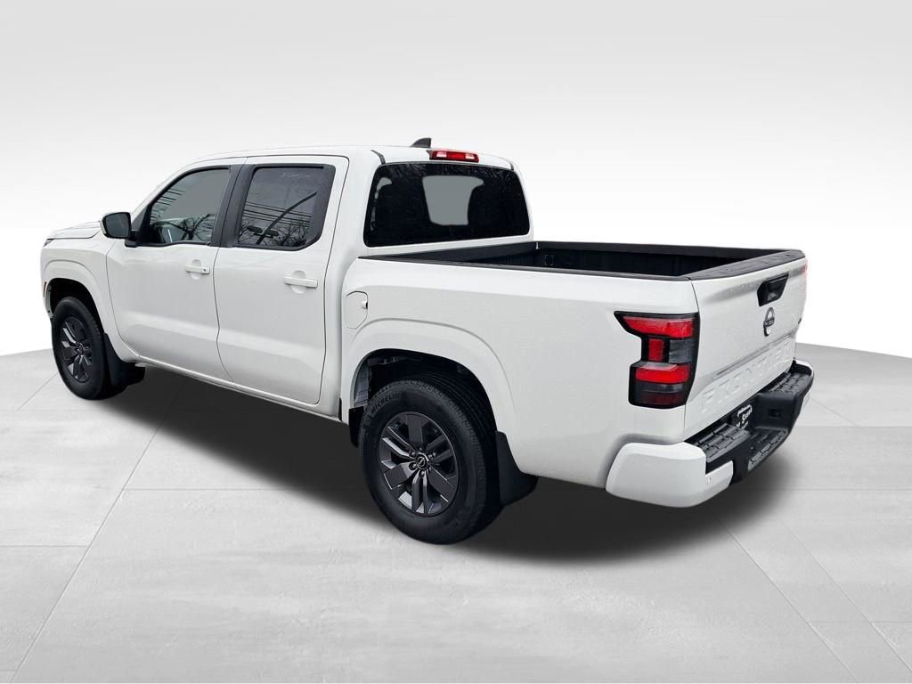 Certified 2025 Nissan Frontier SV image 7