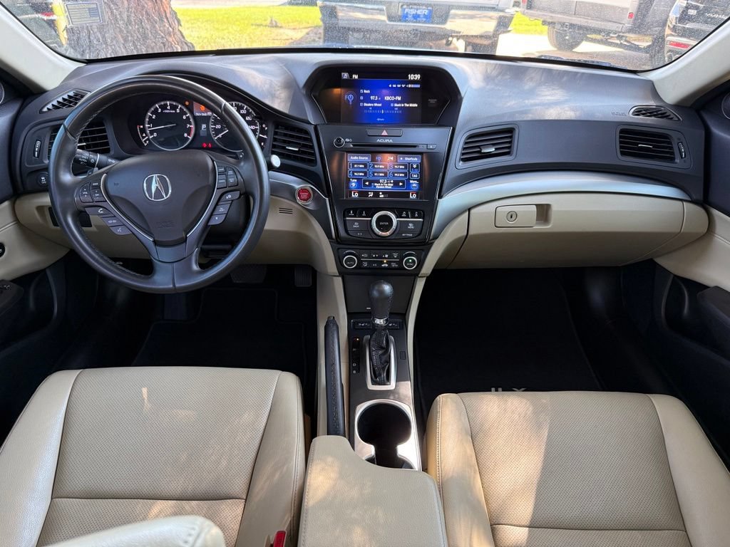 Used 2017 Acura ILX FWD image 14