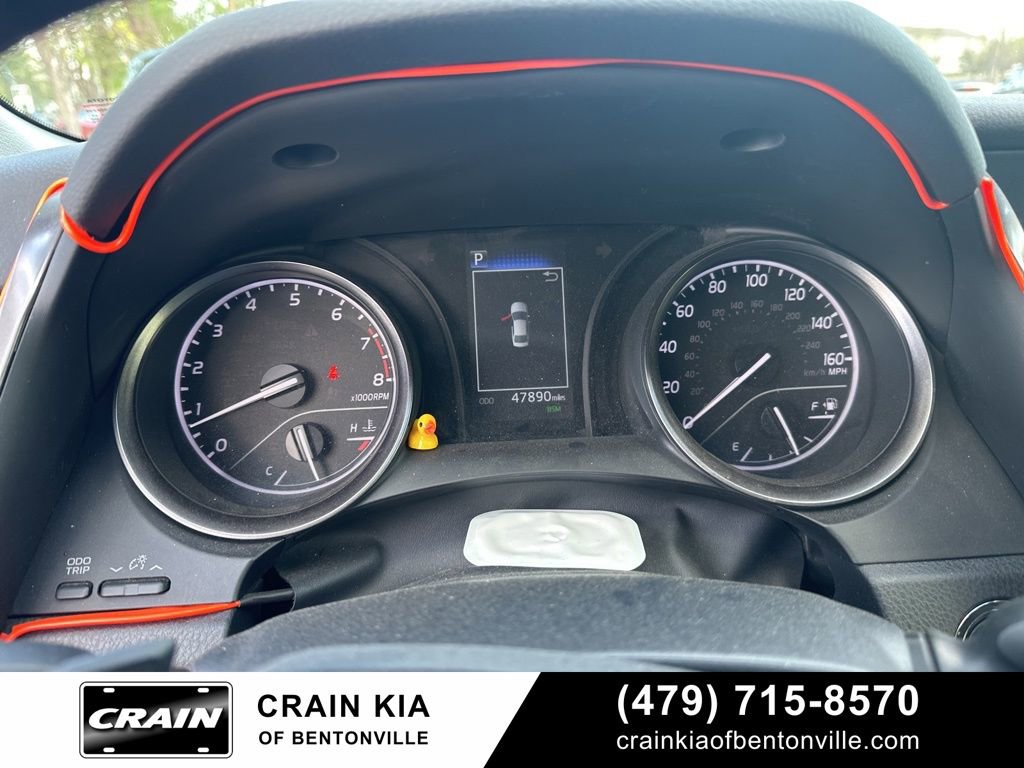 Used 2023 Toyota Camry SE w/ Convenience Package FWD image 19