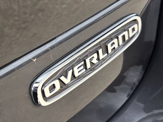 Certified 2022 Jeep Grand Cherokee Overland AWD/4WD image 12
