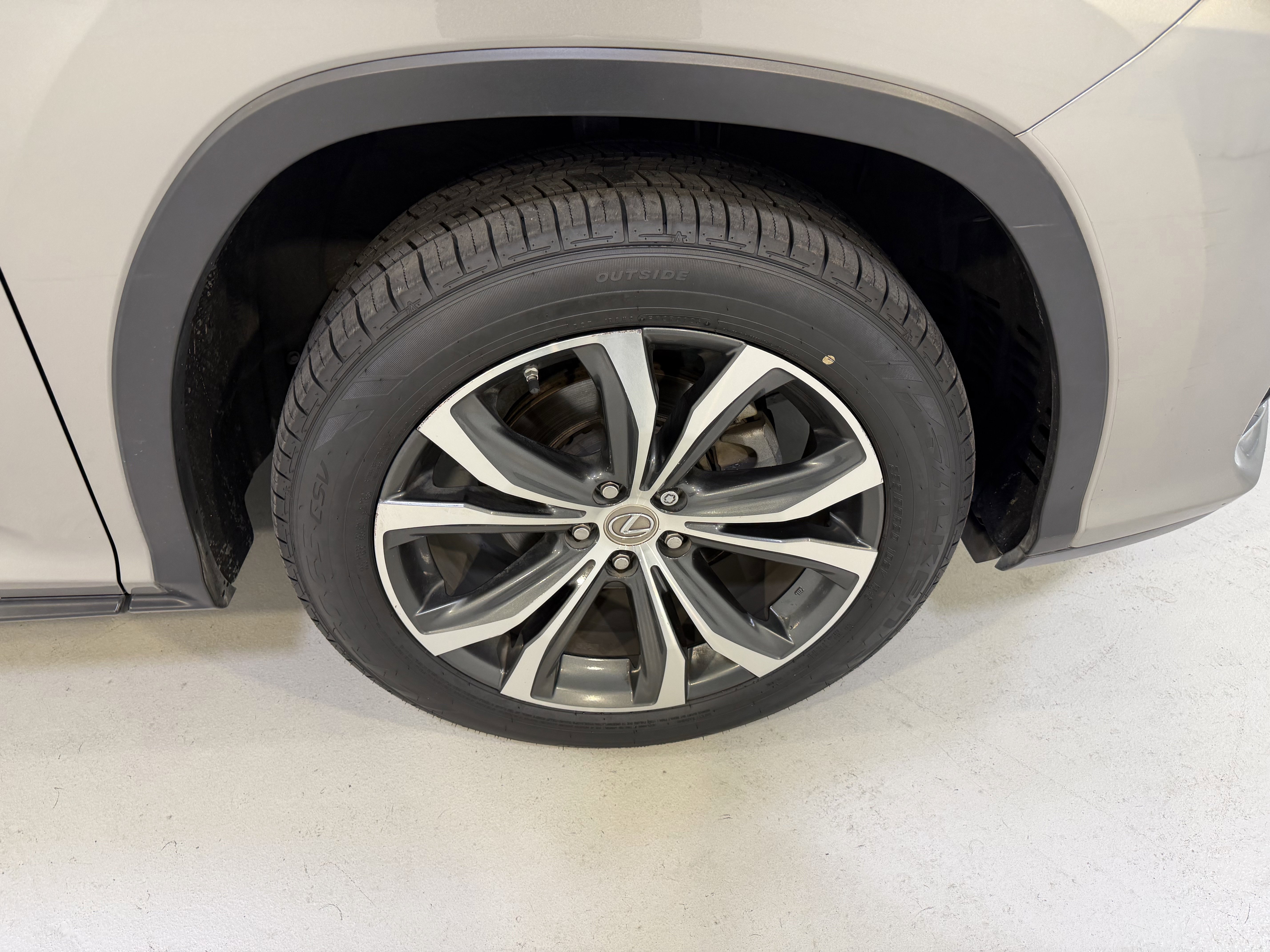 Used 2017 Lexus RX 350 FWD w/ Premium Package image 6