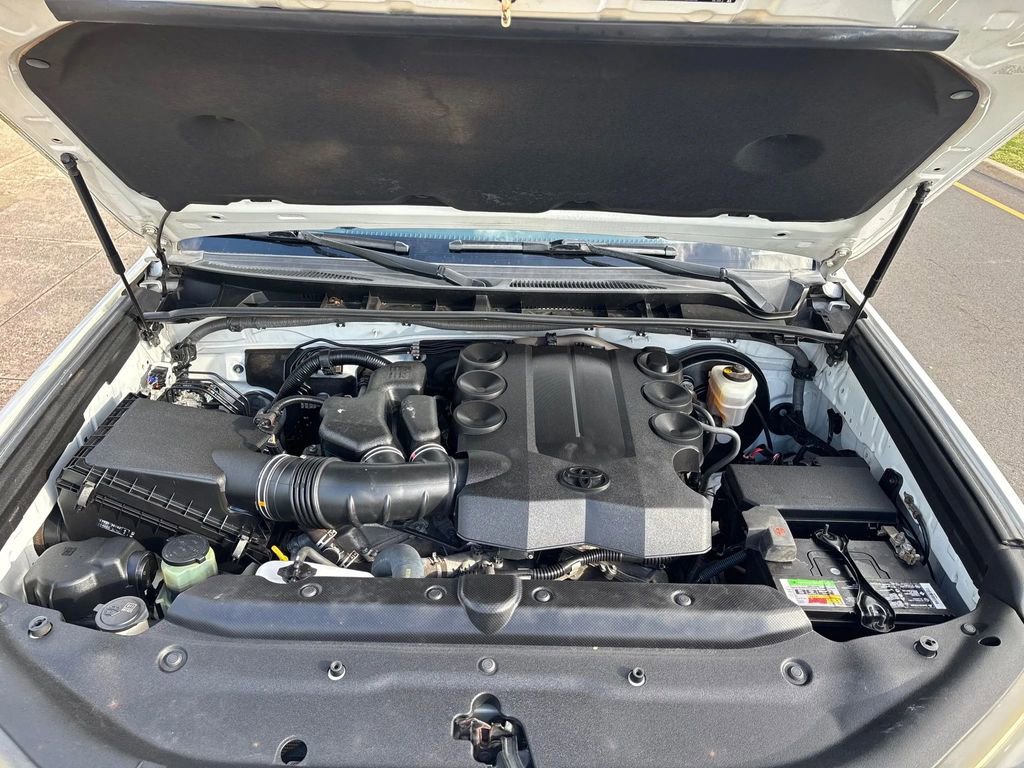 Used 2018 Toyota 4Runner SR5 image 20