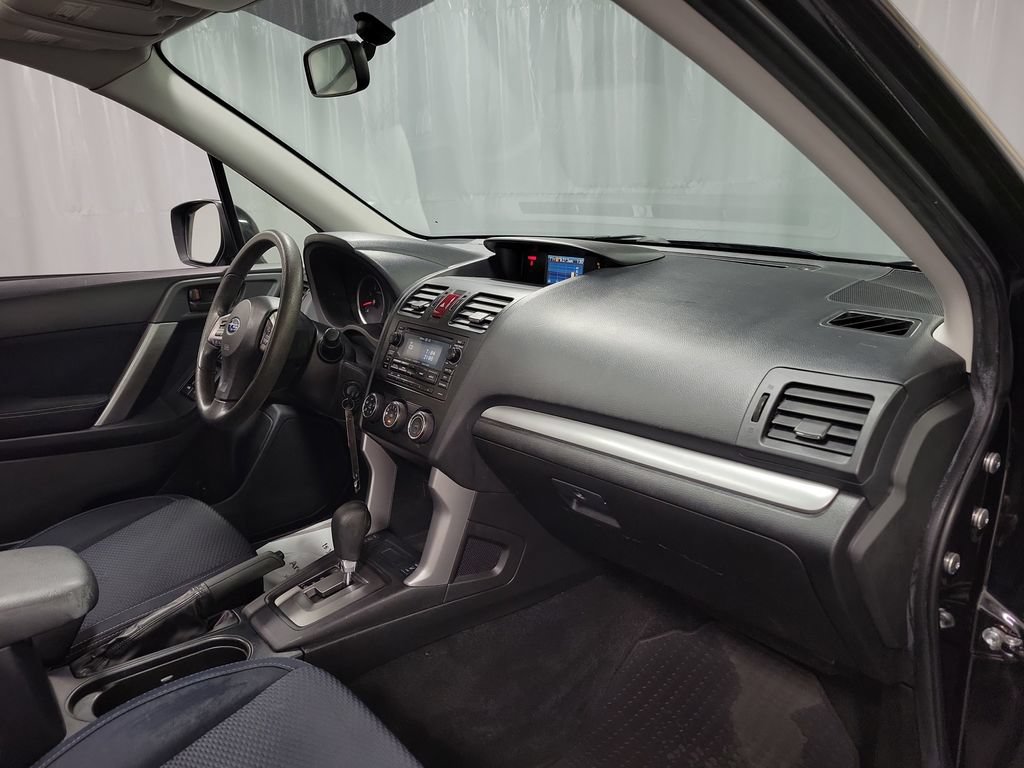 Used 2015 Subaru Forester 2.5i Premium w/ All-Weather Package AWD/4WD image 29