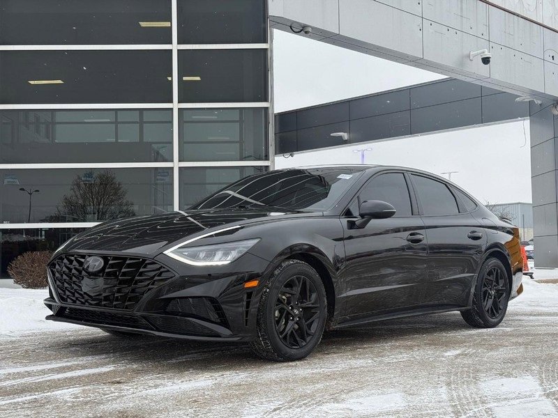 Used 2022 Hyundai Sonata SEL w/ Cargo Package image 8