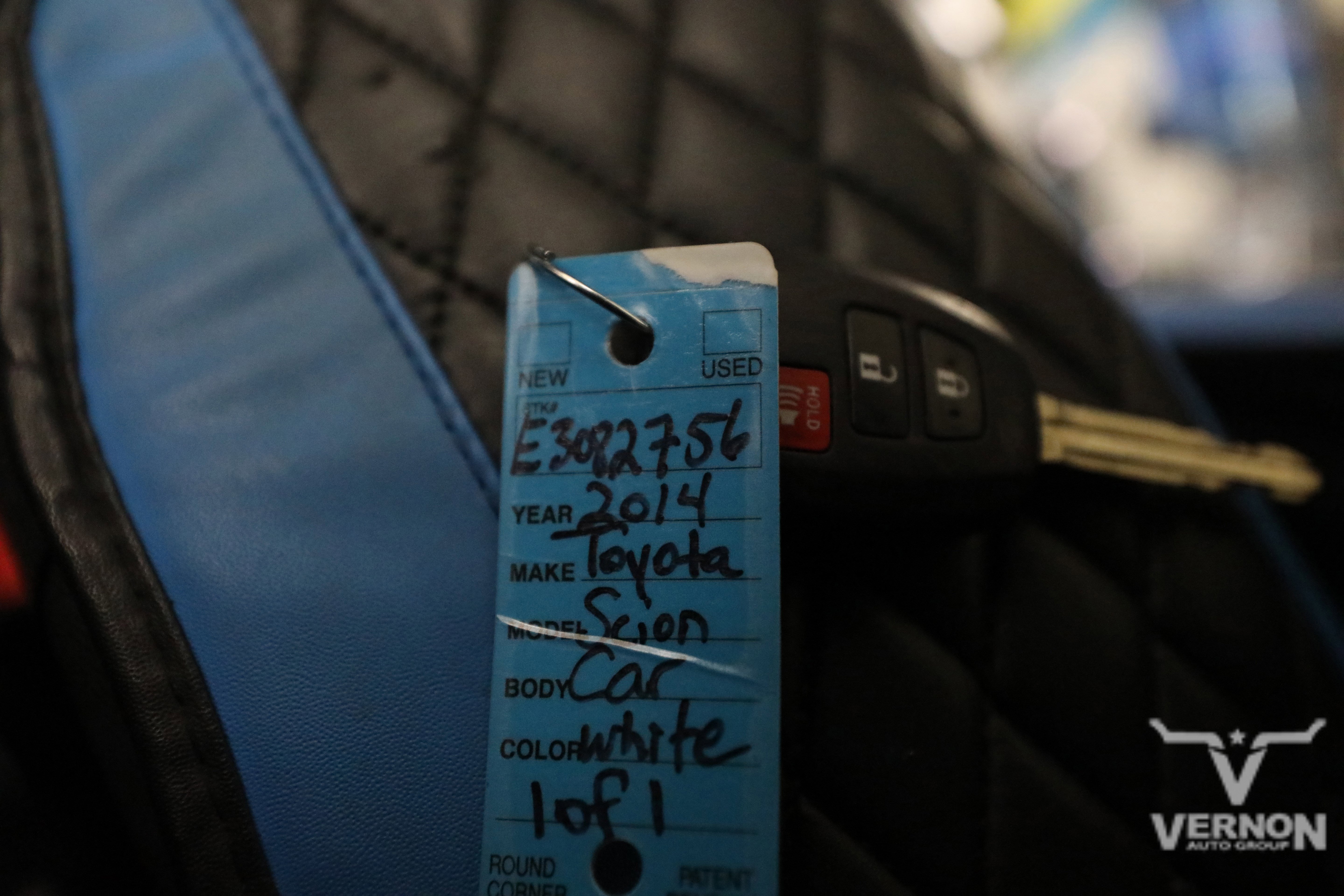Used 2014 Scion tC FWD image 12