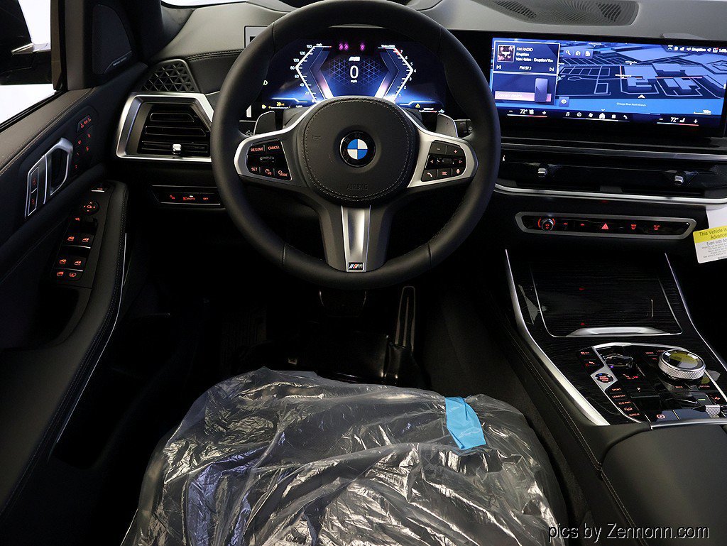 Used 2027 BMW X7 xDrive40i w/ Executive Package AWD/4WD image 5