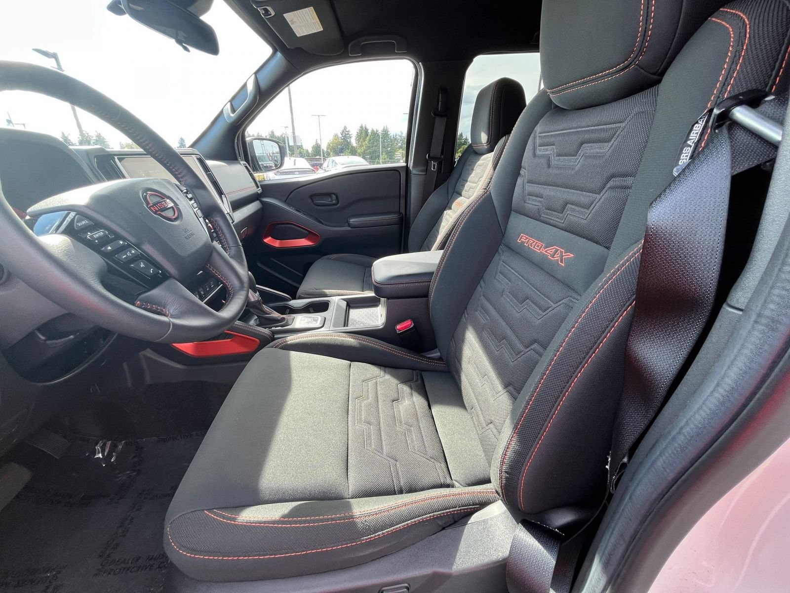 Used 2026 Nissan Frontier PRO-4X AWD/4WD image 26